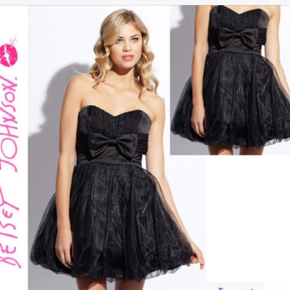 Betsey Johnson Staples Promo Black Dress S…